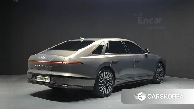 Hyundai Grandeur Hybrid (GN7) id 5011715 из Кореи 12