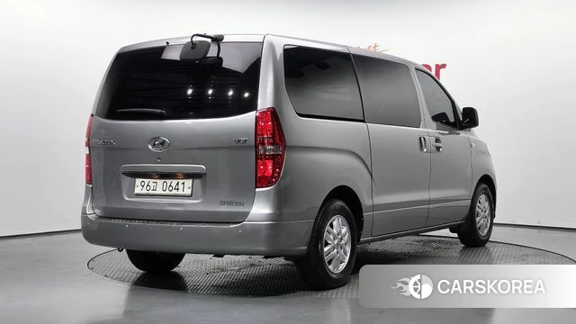 Hyundai The New Grand Starex id 4785660 из Кореи 12