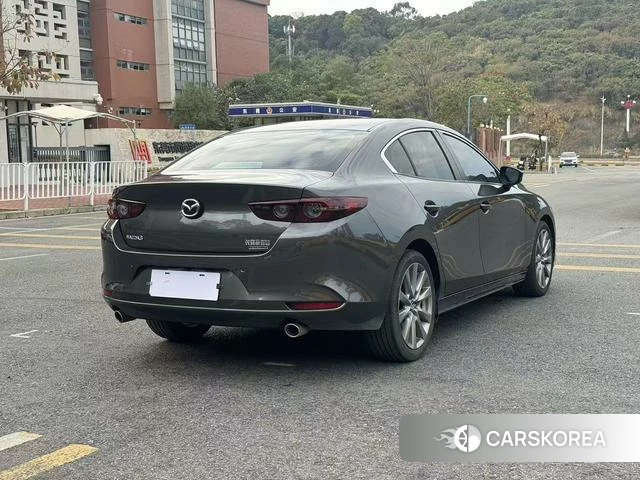 Mazda 3 2021 Темно-серый из Китая, фото 2