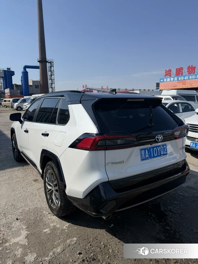 Toyota Wildlander 2025 Белый из Китая, фото 2