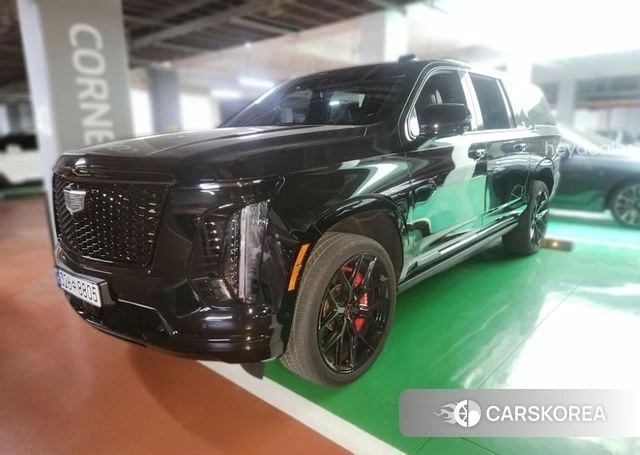 Cadillac Escalade 5th Generation 2025 Черный из Кореи, фото 2