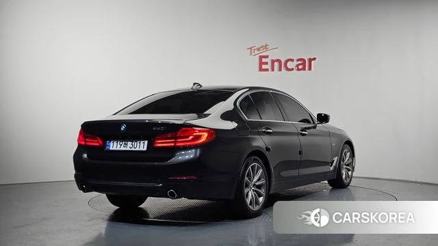 BMW 5 Series (G30) id 3966380 из Кореи 12
