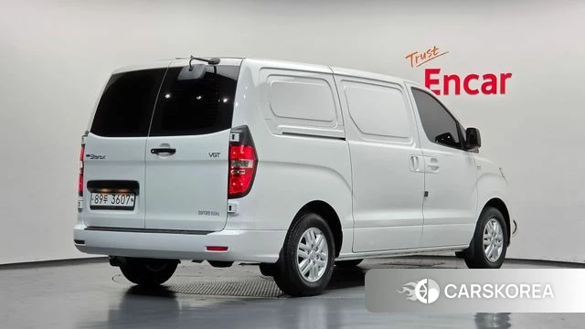 Hyundai The New Grand Starex id 4998646 из Кореи 12
