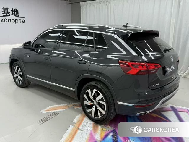 Volkswagen Tayron 2021 Черный из Китая, фото 2