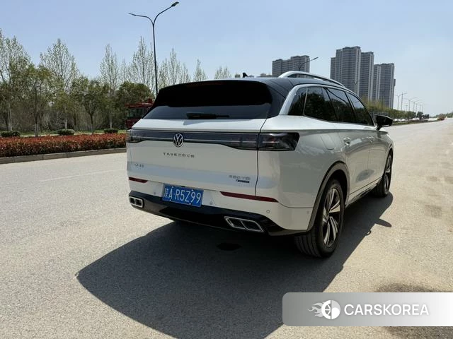 Volkswagen Tavendor 2023 Белый из Китая, фото 5