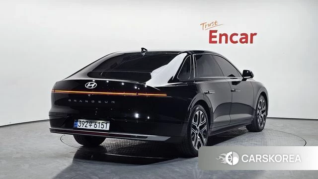 Hyundai Grandeur (GN7) id 3940743 из Кореи 12