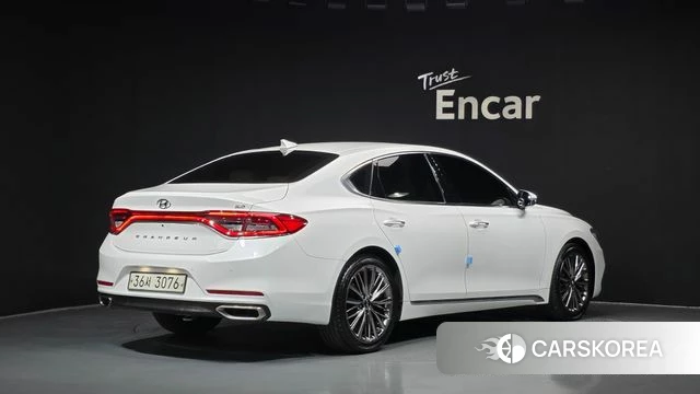 Hyundai Grandeur IG id 5014064 из Кореи 12