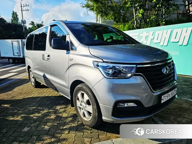 Hyundai The New Grand Starex 2020 Серебряный из Кореи, фото 2