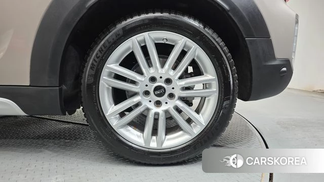 Mini Cooper Countryman 2023 Песочный из Кореи, фото 4