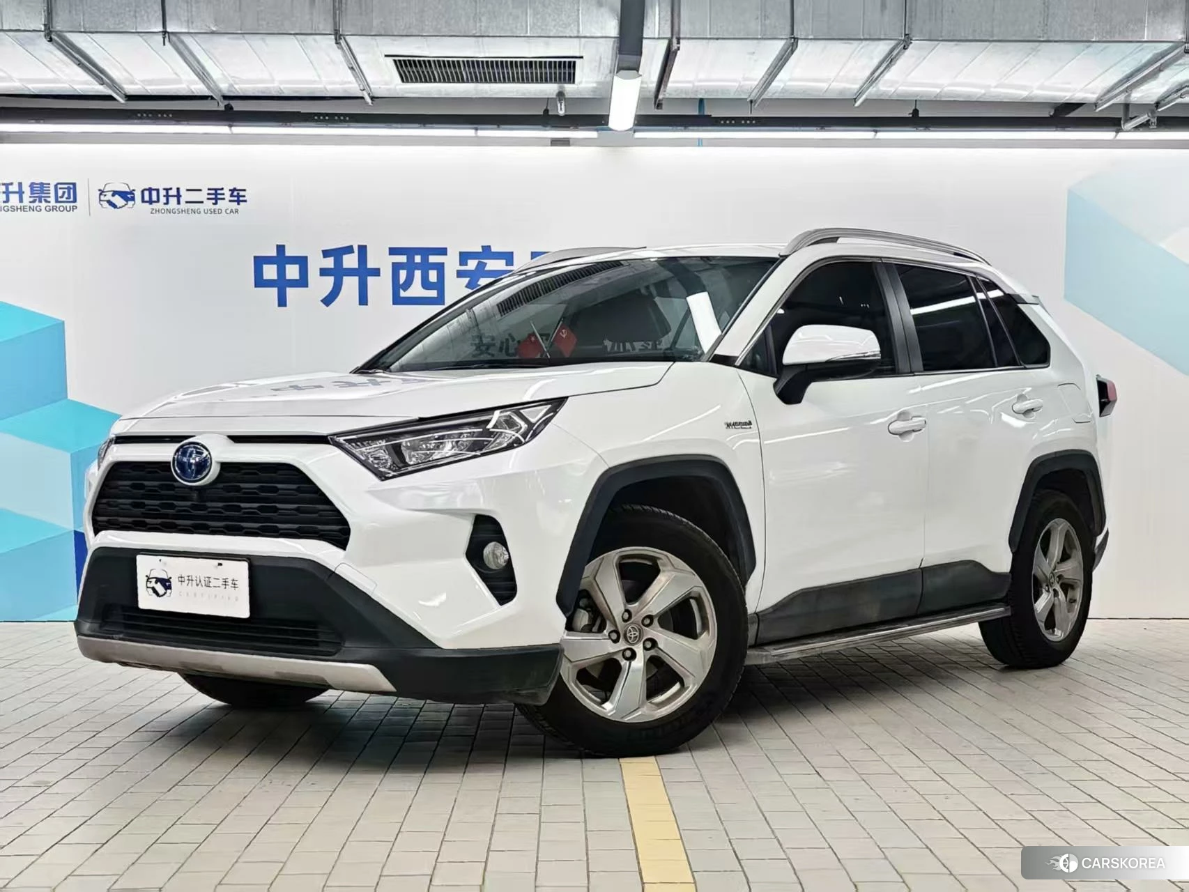 Toyota RAV4 2021 Белый из Китая, фото 3