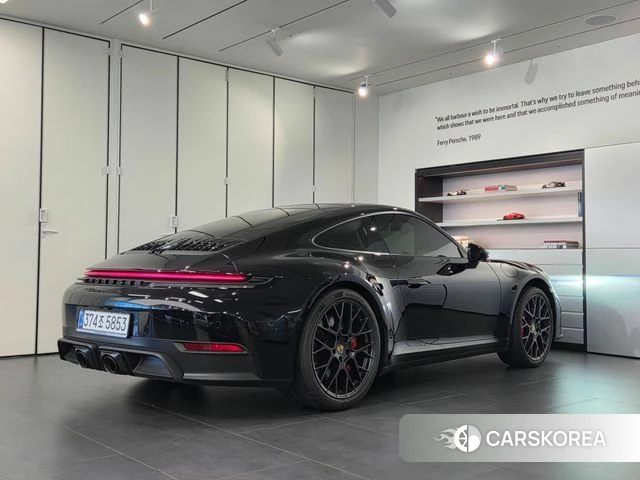 Porsche 911(992) id 4834021 из Кореи 12