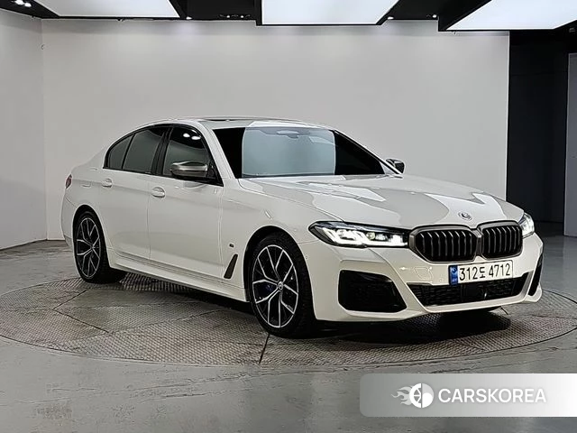 BMW 5 Series (G30) id 4965818 из Кореи 10
