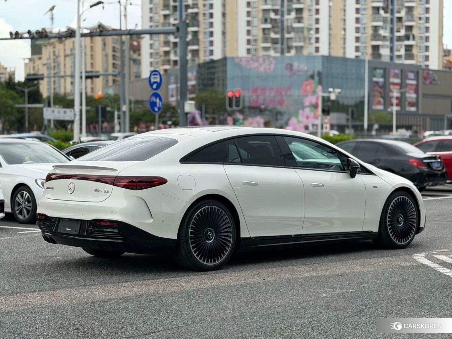 Mercedes-Benz AMG EQS 2022 Белый из Китая, фото 6