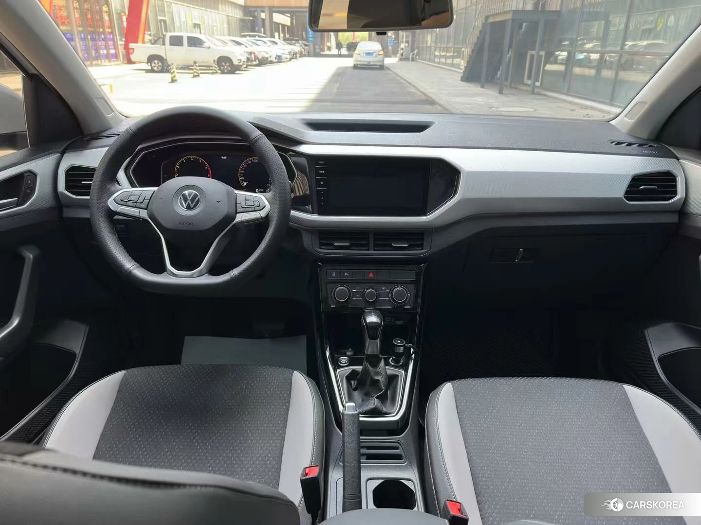 Volkswagen Tacqua 2021 Белый из Китая, фото 2