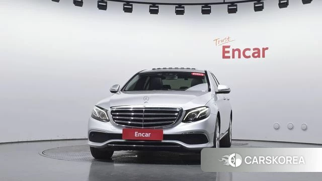 Mercedes-Benz E-Class W213 id 4982737 из Кореи 12