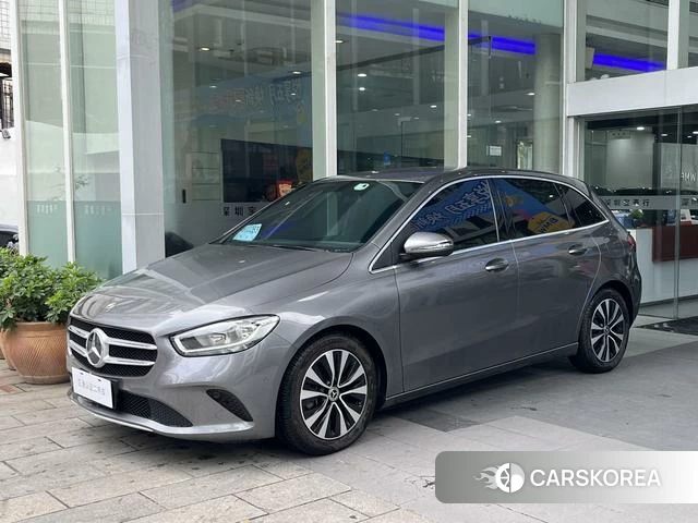 Mercedes-Benz B-class 2021 Темно-серый из Китая, фото 3