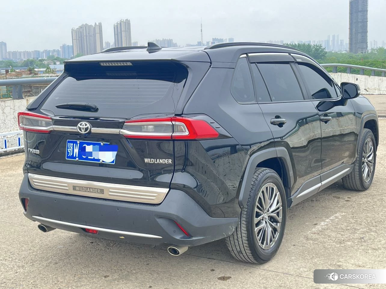 Toyota Wildlander 2023 Черный из Китая, фото 2