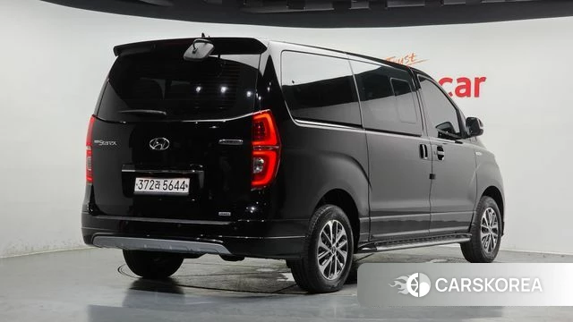 Hyundai The New Grand Starex id 4638039 из Кореи 12