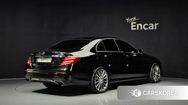 Mercedes-Benz E-Class W213 id 4937331 из Кореи 12