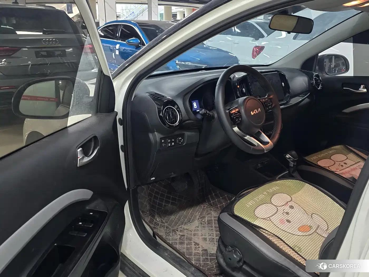 Kia KX1 2023 Белый из Китая, фото 2