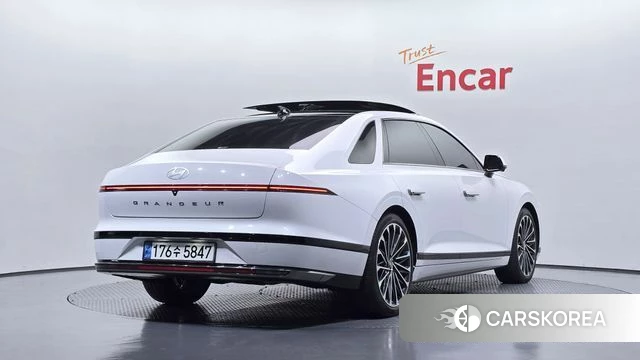 Hyundai Grandeur (GN7) id 4950903 из Кореи 12