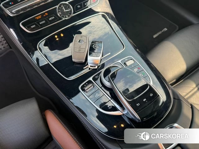 Mercedes-Benz E-Class W213 2020 Черный из Кореи, фото 4