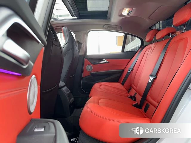 BMW 1 series 2021 Белый из Китая, фото 4