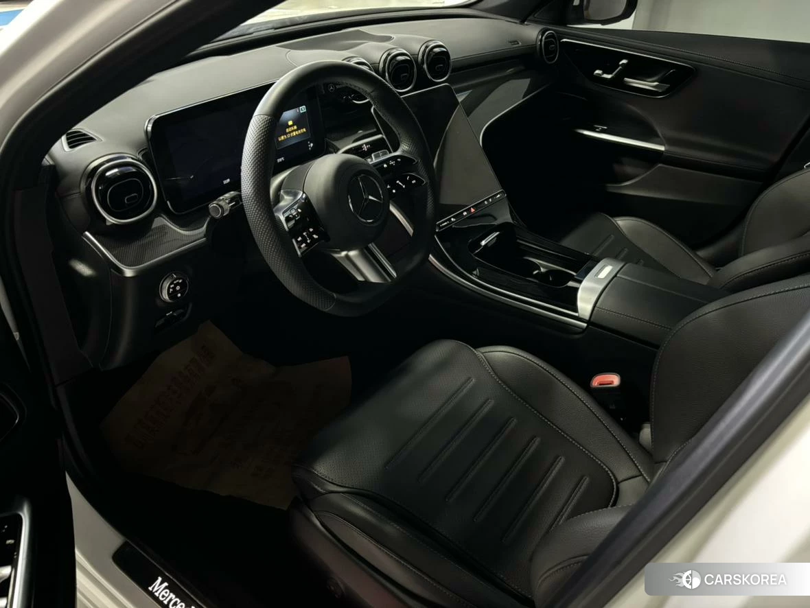 Mercedes-Benz C-class 2023 Белый из Китая, фото 6