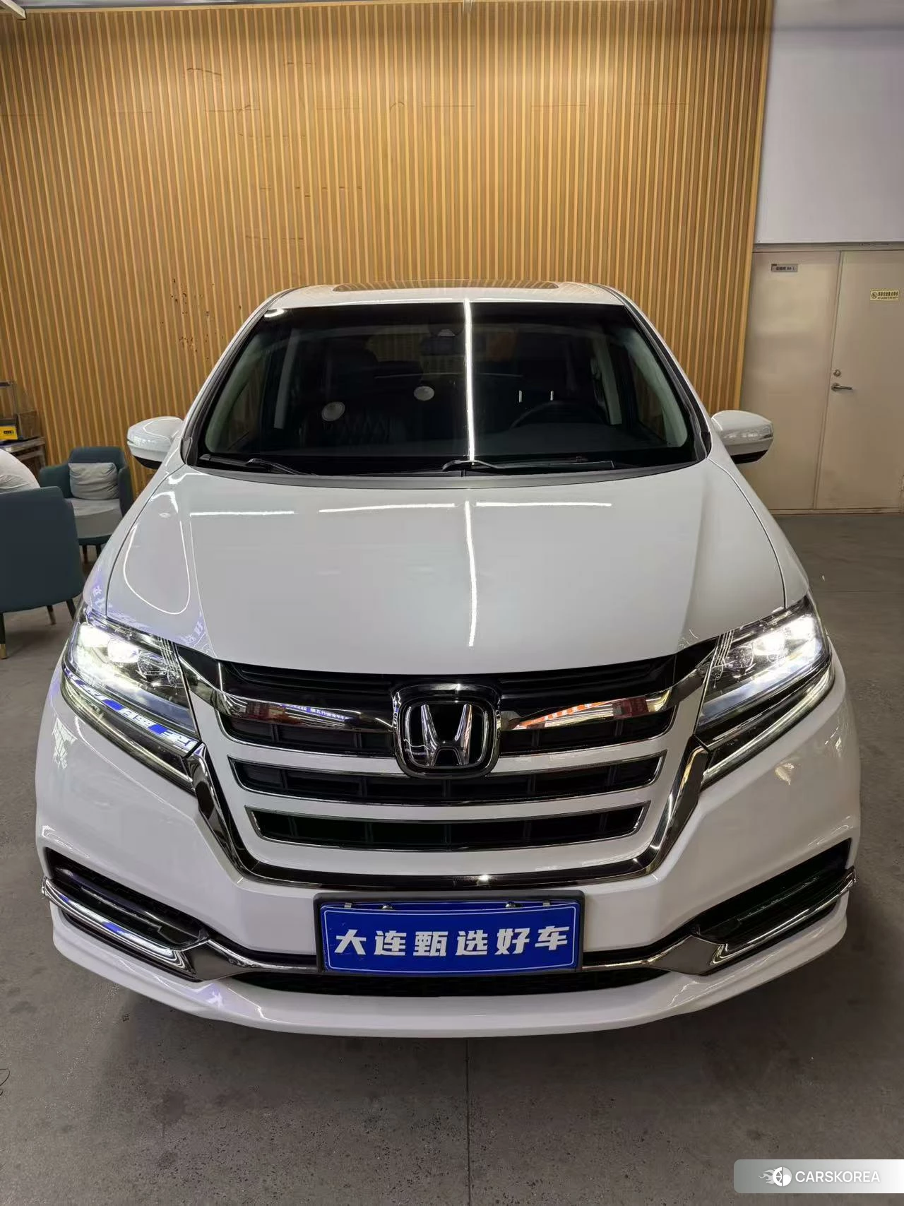 Honda Elysion 2019 Белый из Китая, фото 2