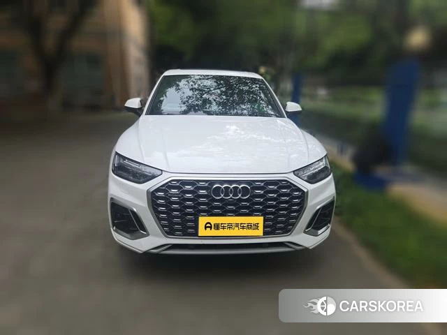 Audi Q5L 2021 Белый из Китая, фото 2