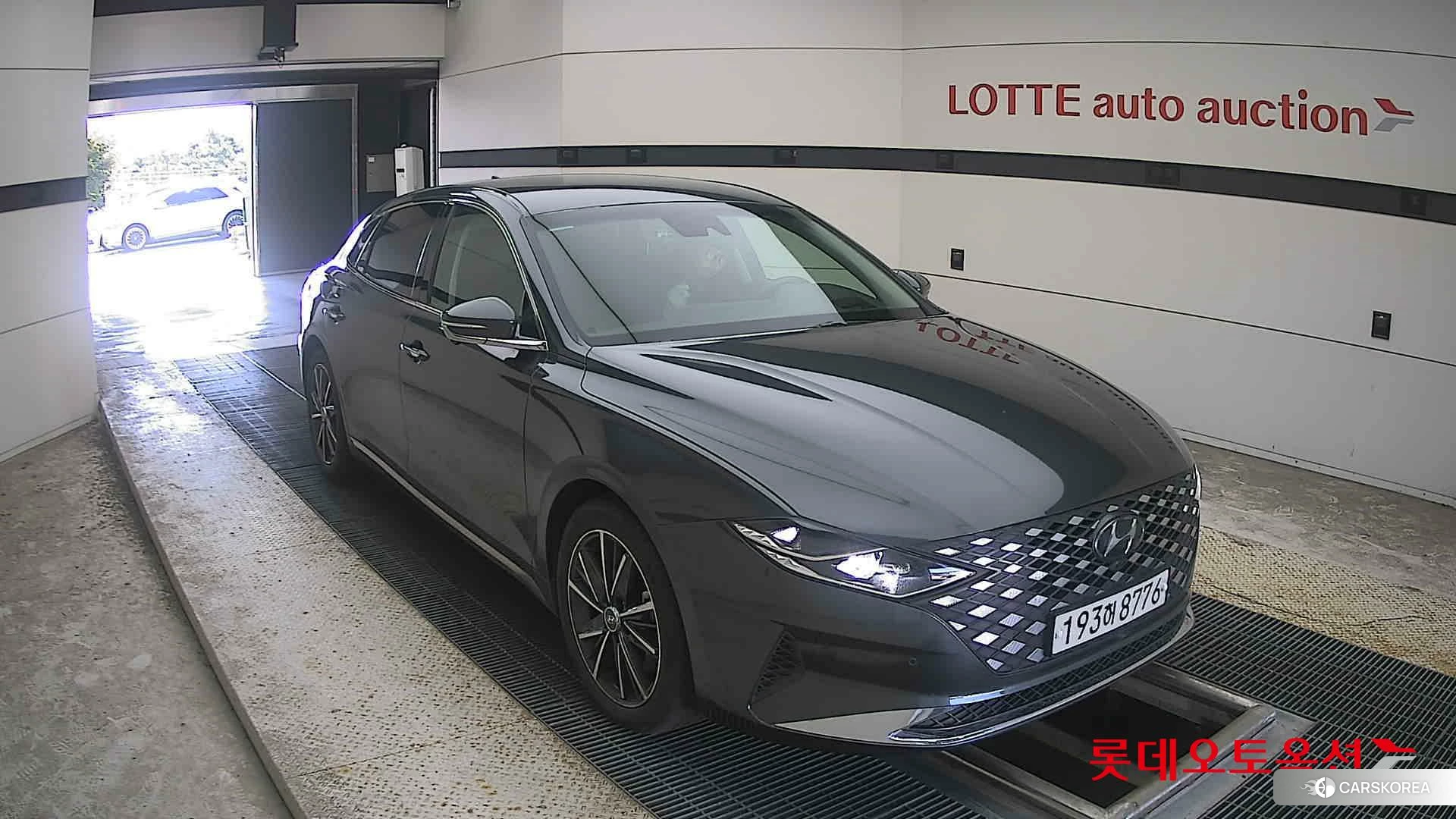 Hyundai Grandeur id 4990033 из Кореи 12