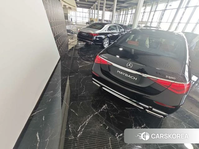 Mercedes-Benz Maybach S-Class 2026 Черный из Китая, фото 2