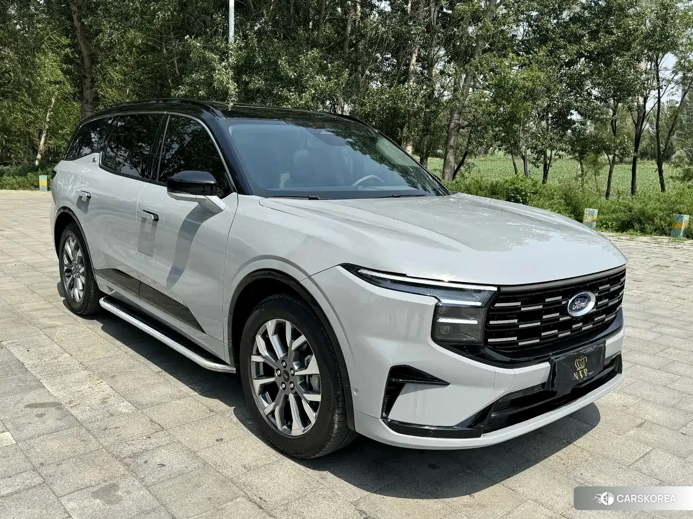 Ford Edge 2023 Silver/gray из Китая, фото 2