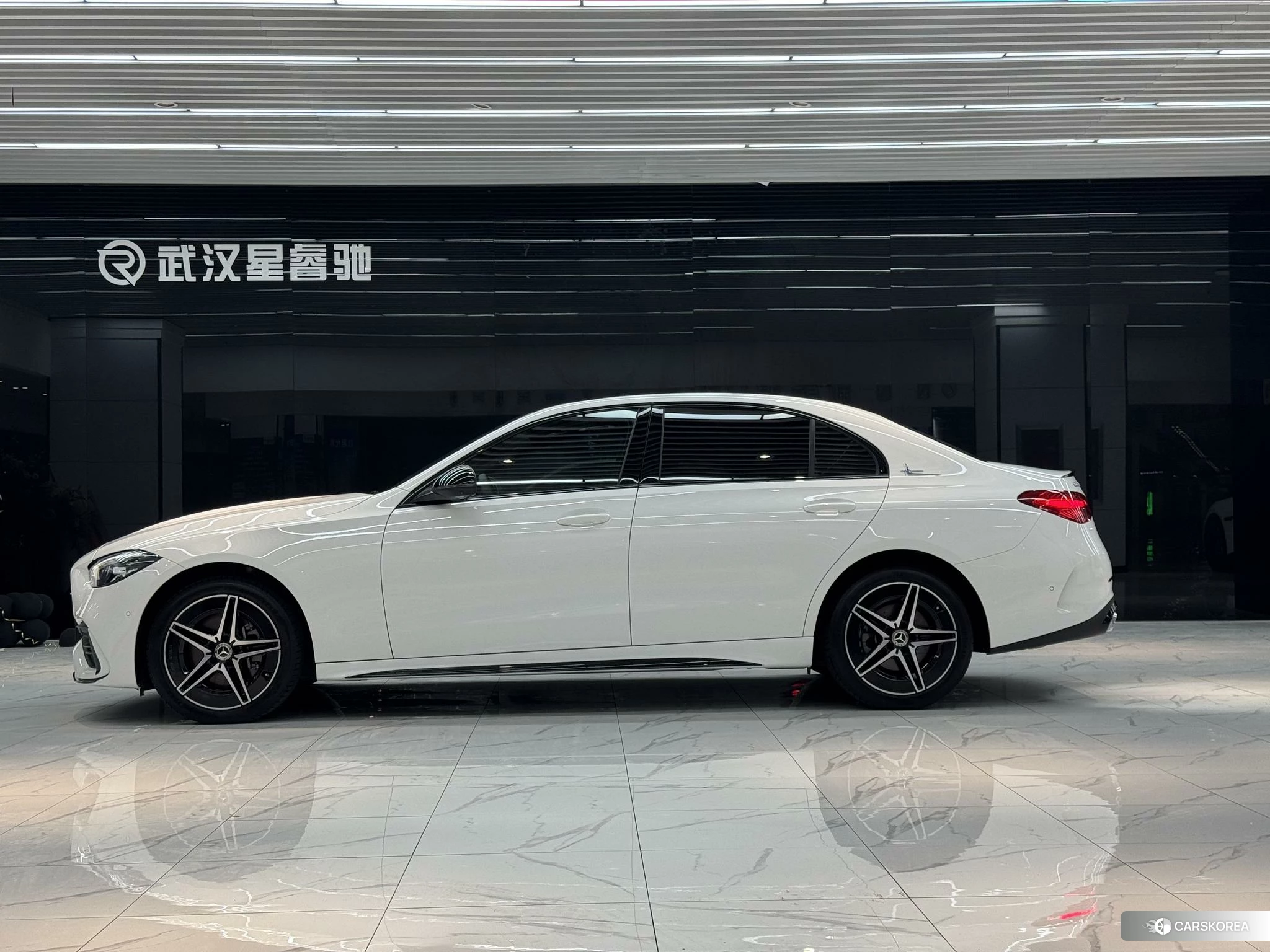 Mercedes-Benz C-class 2024 Белый из Китая, фото 6