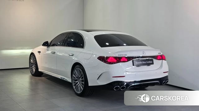 Mercedes-Benz E-Class W214 2026 Белый из Кореи, фото 6