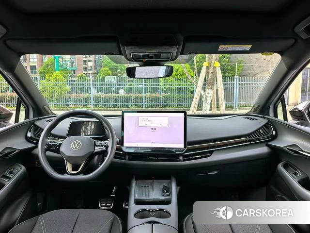 Volkswagen ID. UNYX 2025 Белый из Китая, фото 2