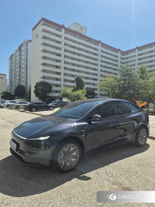 Tesla Model Y 2026 Серый из Кореи, фото 2