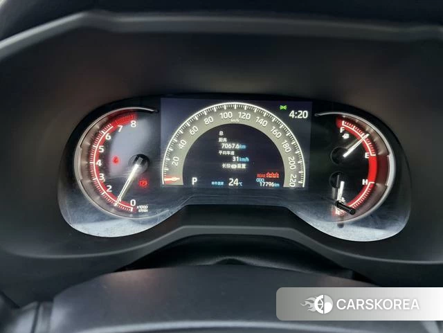 Toyota RAV4 2023 Белый из Китая, фото 4