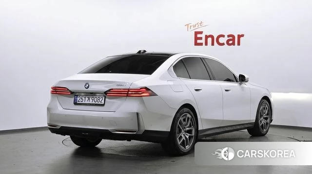 BMW 5 Series (G60) id 5039335 из Кореи 12