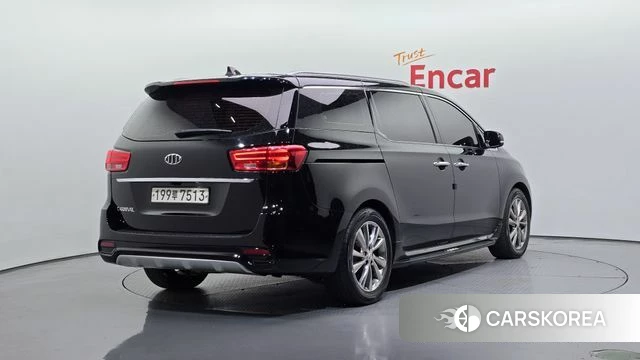 Kia The New Carnival id 5054680 из Кореи 12