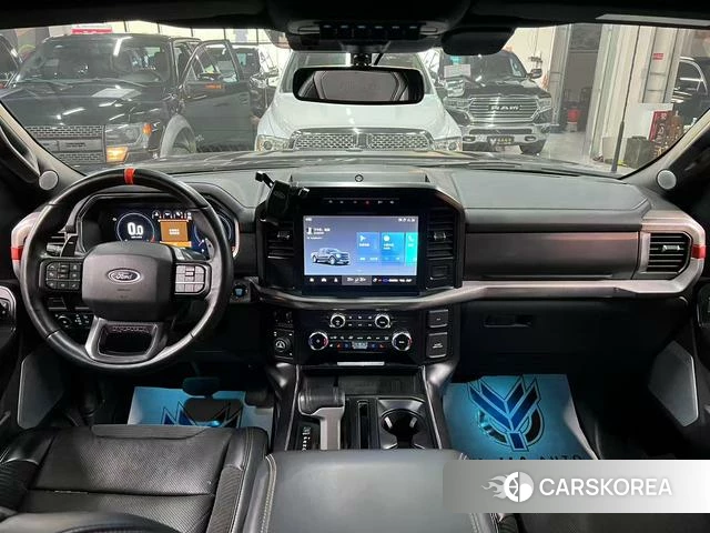 Ford F-150 2023 Черный из Китая, фото 2