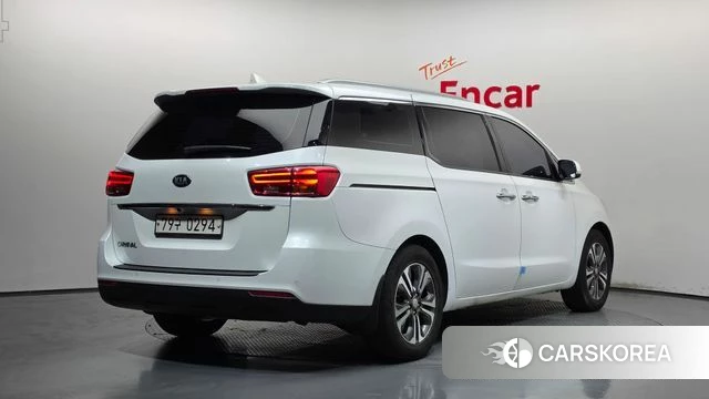 Kia The New Carnival id 5054537 из Кореи 12