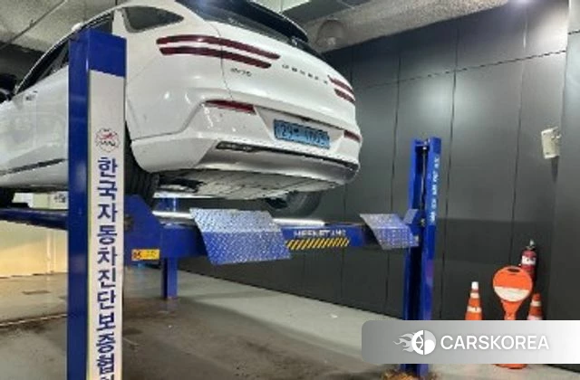 Genesis Electrified GV70 2022 Белый из Кореи, фото 2
