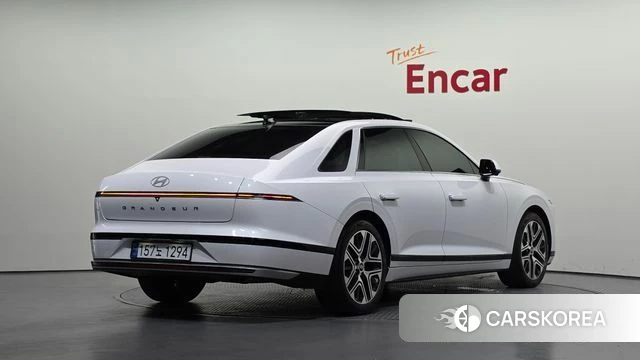 Hyundai Grandeur (GN7) id 4847670 из Кореи 12