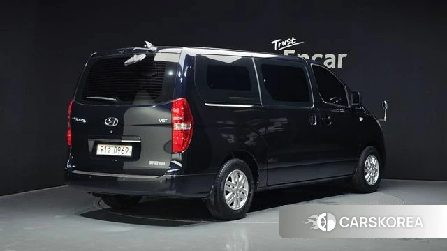 Hyundai The New Grand Starex id 4557085 из Кореи 12