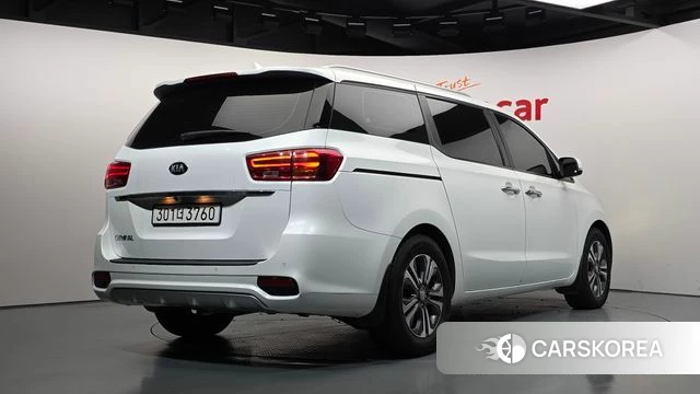 Kia The New Carnival id 5054390 из Кореи 12