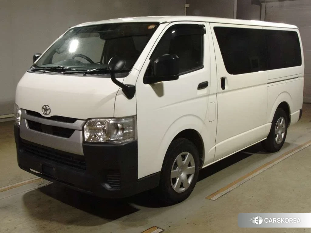 Toyota HiAce Van 2021 из Японии, фото 2