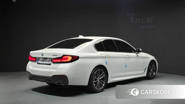 BMW 5 Series (G30) id 5017184 из Кореи 12