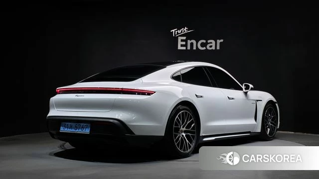 Porsche Taycan id 5021027 из Кореи 12