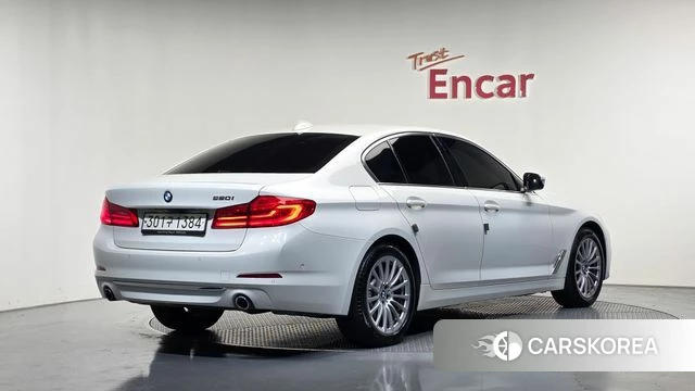 BMW 5 Series (G30) id 5028835 из Кореи 12